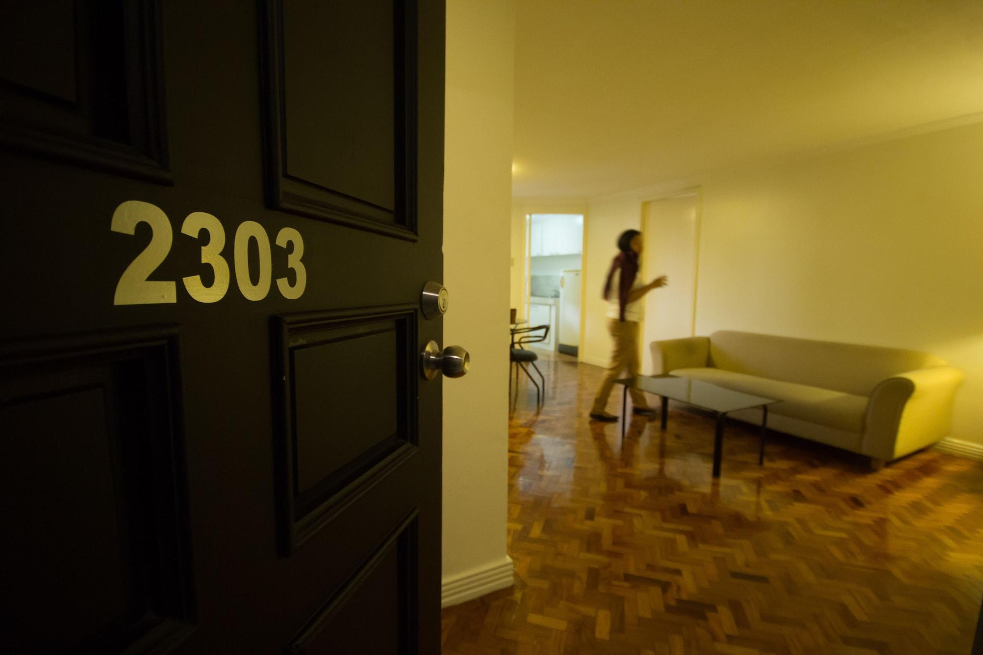 Salcedo Suites Makati City Екстер'єр фото