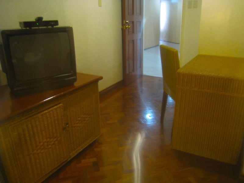 Salcedo Suites Makati City Екстер'єр фото