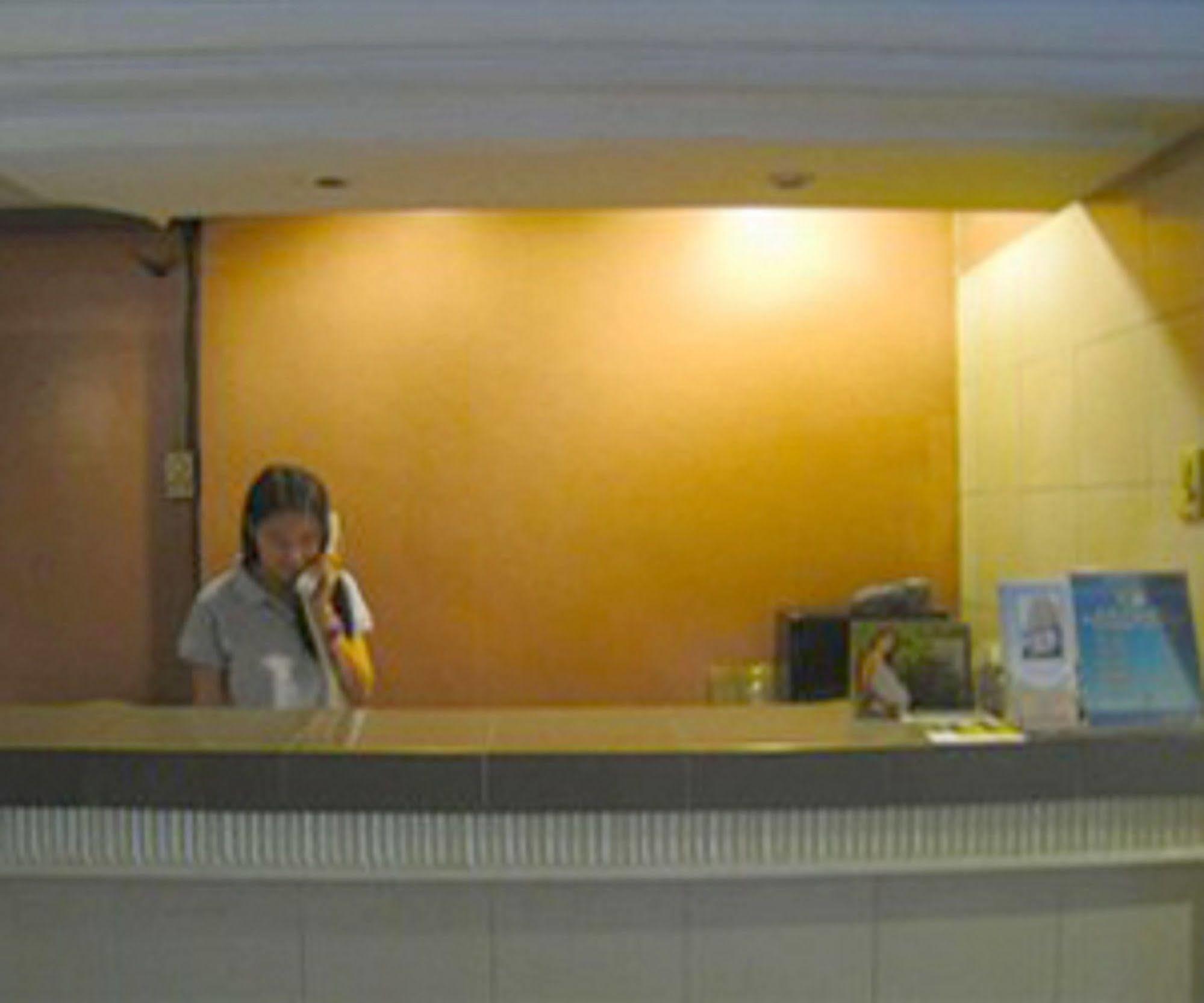 Salcedo Suites Makati City Екстер'єр фото
